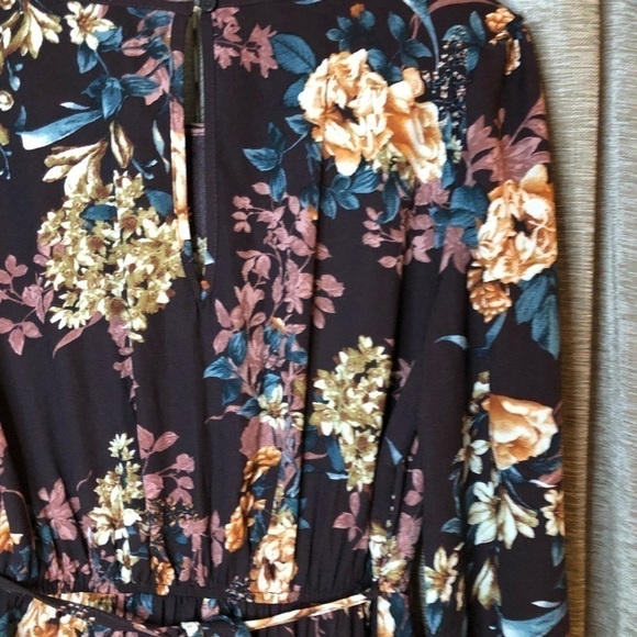 Xhiliration Wine Floral Print Long Sleeve Scoop Neck Ruffle Front Dress Medium - Picture 12 of 16